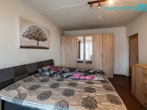 Prodej bytu 3+1, Chodský Újezd, 78 m2