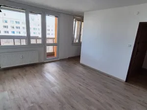 Pronájem bytu 1+kk, Pardubice - Polabiny, Gagarinova, 30 m2