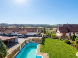 Pronájem rodinného domu, Nedabyle, 229 m2