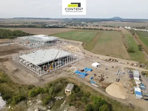 Pronájem skladu, Lužec nad Vltavou, 11000 m2