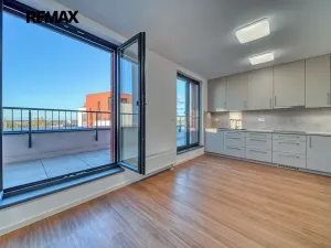 Pronájem bytu 2+kk, Kolín, Janovická, 61 m2