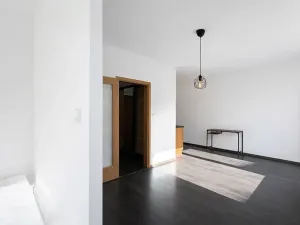 Pronájem bytu 1+kk, Praha - Velká Chuchle, Mrkosova, 36 m2