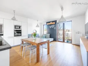 Prodej bytu 3+kk, Praha - Hloubětín, Nademlejnská, 86 m2