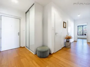 Prodej bytu 3+kk, Praha - Hloubětín, Nademlejnská, 79 m2
