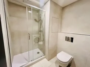 Pronájem bytu 1+kk, Praha - Vysočany, Poděbradská, 33 m2