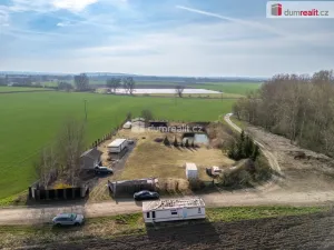 Prodej pozemku, Obříství, Úporská, 4428 m2