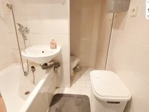 Prodej bytu 1+1, Cheb, Přátelství, 33 m2