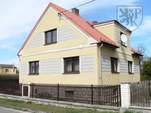 Prodej rodinného domu, Blatná, Rybářská, 210 m2