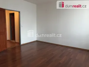 Pronájem bytu 3+kk, Praha - Kobylisy, Zenklova, 50 m2