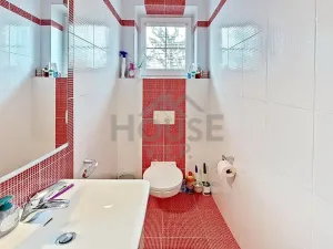 Prodej rodinného domu, Praha - Dolní Počernice, Listopadová, 320 m2