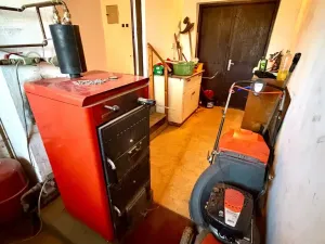 Prodej rodinného domu, Pomezí nad Ohří - Hraničná, 95 m2