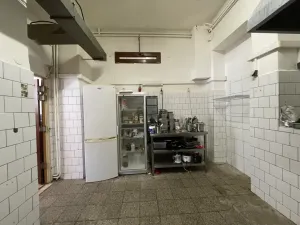 Pronájem restaurace, Praha - Košíře, Pod Kavalírkou, 130 m2