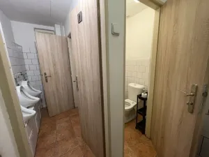 Pronájem restaurace, Praha - Košíře, Pod Kavalírkou, 130 m2