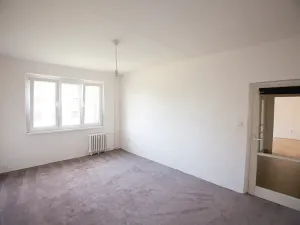 Prodej bytu 2+1, Praha, K lučinám, 54 m2