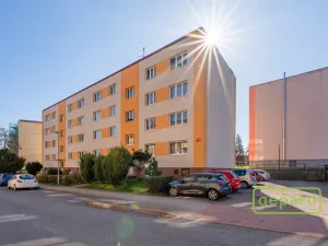 Prodej bytu 3+1, Mníšek pod Brdy, Jana Šťastného, 76 m2