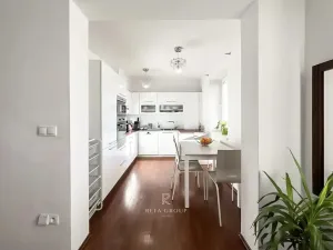 Prodej bytu 2+1, Praha - Dolní Počernice, Národních hrdinů, 63 m2