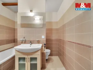 Pronájem bytu 1+1, Pardubice, Erno Košťála, 49 m2