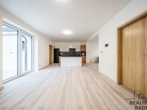 Prodej rodinného domu, Čejkovice, V Sadech, 180 m2