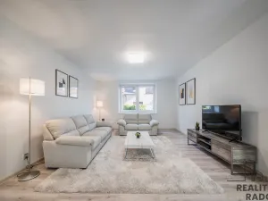 Prodej rodinného domu, Čejkovice, V Sadech, 180 m2