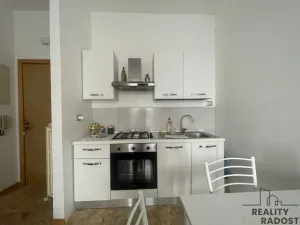 Prodej bytu 3+kk, Villa Rosa,Itálie, 65 m2