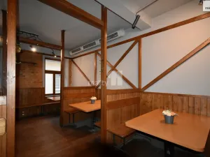 Pronájem restaurace, Náchod, Masarykovo náměstí, 232 m2