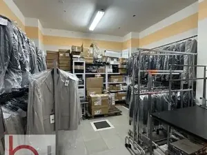 Pronájem obchodního prostoru, České Budějovice, Piaristická, 65 m2