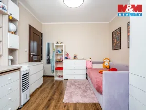 Prodej rodinného domu, Veltrusy, Lomená, 118 m2