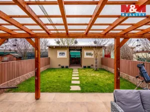 Prodej rodinného domu, Veltrusy, Lomená, 118 m2