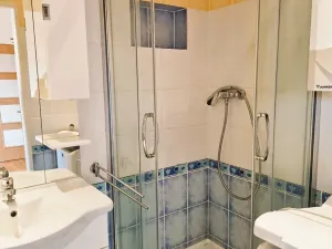 Pronájem bytu 1+kk, Praha - Nusle, Sevřená, 26 m2