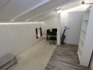 Prodej ubytování, Habartov, Vítězná, 330 m2