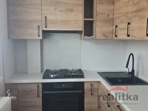 Pronájem bytu 2+1, Opava - Kateřinky, Holasická, 52 m2