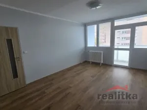 Pronájem bytu 2+1, Opava - Kateřinky, Holasická, 52 m2