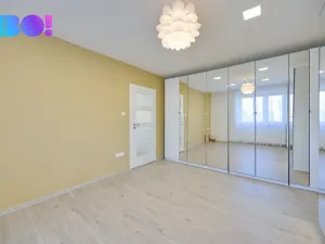 Prodej bytu 3+1, Šumperk, nám. Republiky, 27 m2