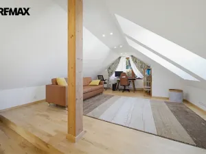 Prodej bytu 5+kk, Karlovy Vary, Sadová, 193 m2