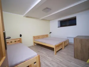 Prodej činžovního domu, Bulhary, 281 m2