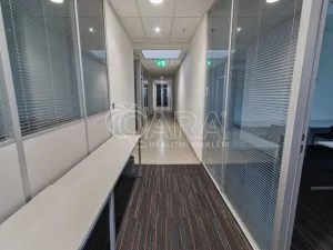 Pronájem kanceláře, Praha - Třebonice, Sárská, 700 m2