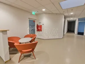 Pronájem kanceláře, Praha - Třebonice, Sárská, 350 m2