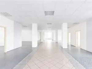 Pronájem kanceláře, Písek, U Vodárny, 614 m2