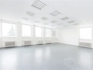 Pronájem kanceláře, Písek, U Vodárny, 614 m2