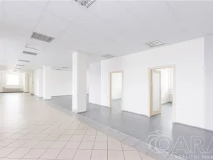 Pronájem kanceláře, Písek, U Vodárny, 614 m2