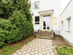 Pronájem kanceláře, Písek, U Vodárny, 614 m2