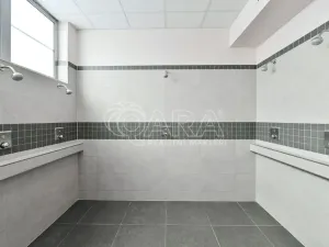 Prodej komerční nemovitosti, Praha - Háje, Květnového vítězství, 1285 m2