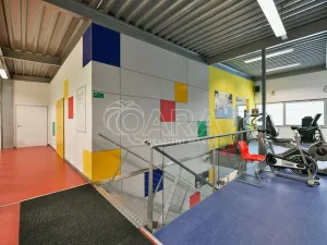 Prodej komerční nemovitosti, Praha - Háje, Květnového vítězství, 1285 m2