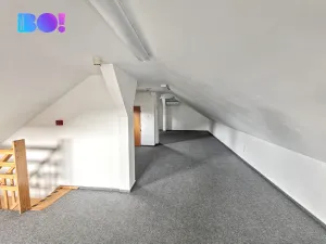 Pronájem kanceláře, Praha, Žerotínova, 57 m2
