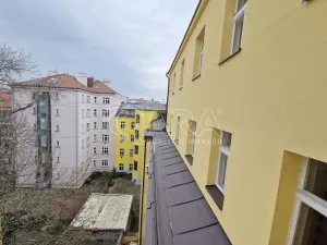 Prodej činžovního domu, Praha - Smíchov, Na bělidle, 2699 m2