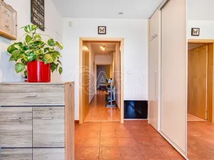 Prodej rodinného domu, Zeleneč, U Lesoparku, 174 m2