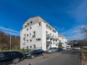 Prodej bytu 1+kk, Praha - Hrdlořezy, U Smetanky, 39 m2