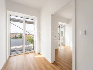 Prodej bytu 3+kk, Brno - Židenice, Bubeníčkova, 80 m2