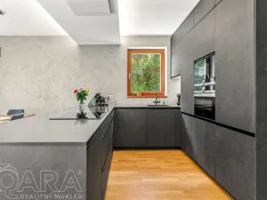 Prodej rodinného domu, Roztoky, Zvoncová, 153 m2