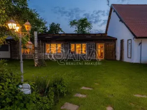 Prodej ubytování, Brod nad Dyjí, 588 m2